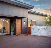 Yallingup Beach Home - Dalby Accommodation