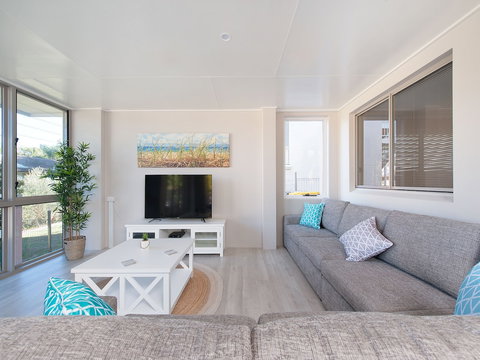 Bamboo Bay At Fingal Bay - Dalby Accommodation 6