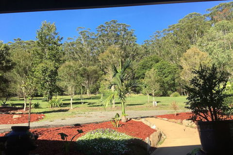 Arcadia Retreat - Dalby Accommodation 1