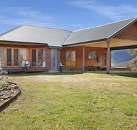 Quins Gap Private Retreat - Dalby Accommodation