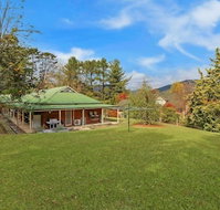 Alpine Mist - Spacious 5 bedroom home - Dalby Accommodation