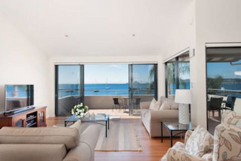 Vogue, Unit 3/197 Soldiers Point Road - Dalby Accommodation 0