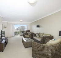 TRADEWINDS 1 - Dalby Accommodation