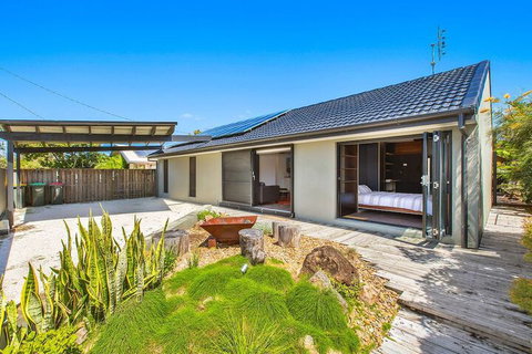 CABARITA BEACH HOUSE 53 - Dalby Accommodation 2