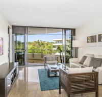 COTTON BEACH APARTMENT 33 WITH POOL VIEWS - Dalby Accommodation
