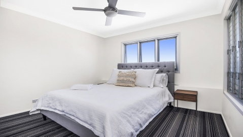 Central Park Level Two - Dalby Accommodation 2