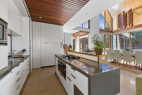 Kingscliff Balinese Beachfront Retreat - Dalby Accommodation 2