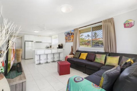 Seabreeze - Dalby Accommodation 0