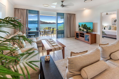 Lagoon 206 On Hamilton Island - Dalby Accommodation 6