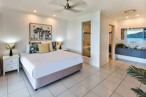 Lagoon 206 On Hamilton Island - Dalby Accommodation 1