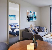 Apt Walking Distance to MCG  Epworth Hospital - Dalby Accommodation