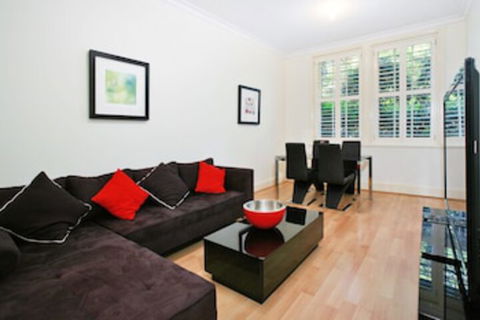 Art Deco In The Cul-de-Sac - Dalby Accommodation 0