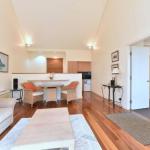 Villa Spa Executive 1br Champagne Resort Condo Located Within Cypress Lakes Resort (nothing Is More Central) - Dalby Accommodation 0