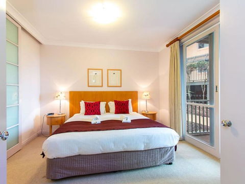 Villa Spa Executive 1br Burgundy Resort Condo Located Within Cypress Lakes Resort (nothing Is More Central) - Dalby Accommodation 5