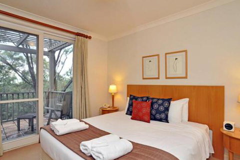 Villa Merlot Located Within Cypress Lakes - Dalby Accommodation 0