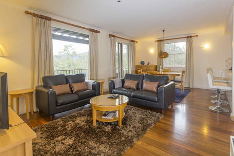 Villa Grenache - Dalby Accommodation 2