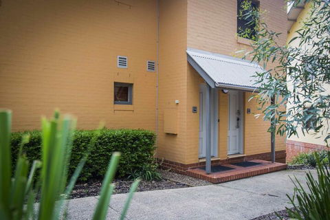 Villa Grenache - Dalby Accommodation 0