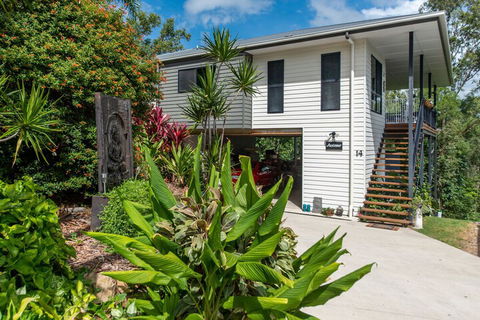 Austinmer - Cannonvale - Dalby Accommodation 4