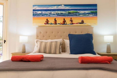 VUES At Salamander Bay - Dalby Accommodation 2