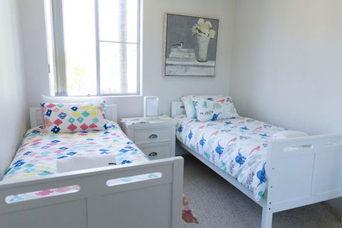 Vista At Nelson Bay - Dalby Accommodation 1