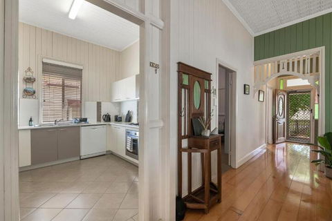 Ambiente Cottage Pet & Family Friendly - Dalby Accommodation 5