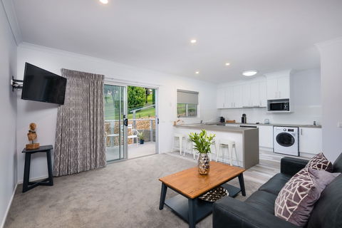 Albury Yalandra Apartment 3 - Dalby Accommodation 4