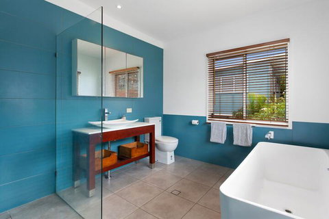 BEACH HOUSE On PEARL - Dalby Accommodation 6