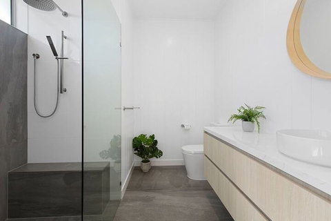 Silica Sands - Dalby Accommodation 1