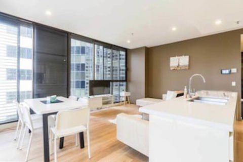 Fabulous City 2 BDR Apt In New Building - Dalby Accommodation 0