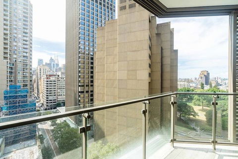 Fabulous City 2 BDR Apt In New Building - Dalby Accommodation 5