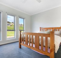 Time Away 50 Turnberry Drive - Dalby Accommodation