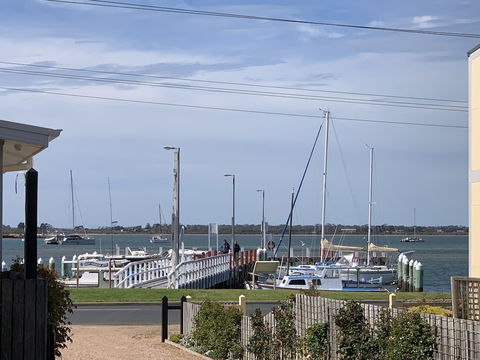 Boat Harbour Jetty B&B - Dalby Accommodation 6