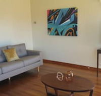 Port Life Beach House - Dalby Accommodation