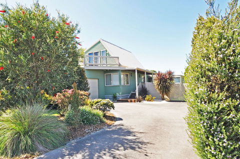 Archies Beachside Abode PET Friendly - Dalby Accommodation 0