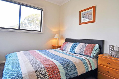 Aqua Escape On Anderson Free Wifi & Netflix PET Friendly - Dalby Accommodation 4