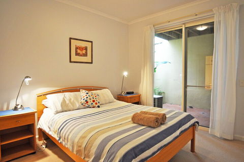 THE Sails 8 Linen Included Central Location - Dalby Accommodation 7