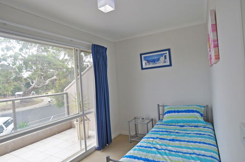 THE Esplanade 4 Free Wifi & Foxtel - Dalby Accommodation 4