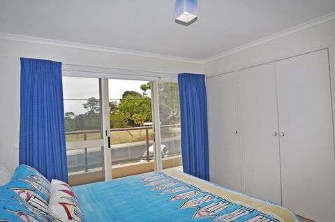 THE Esplanade 4 Free Wifi & Foxtel - Dalby Accommodation 6