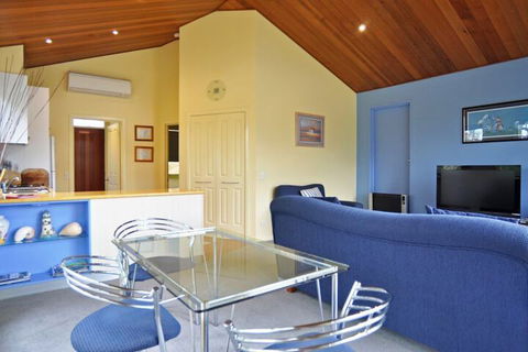 THE Sails 4 Linen Included Central Location - Dalby Accommodation 5