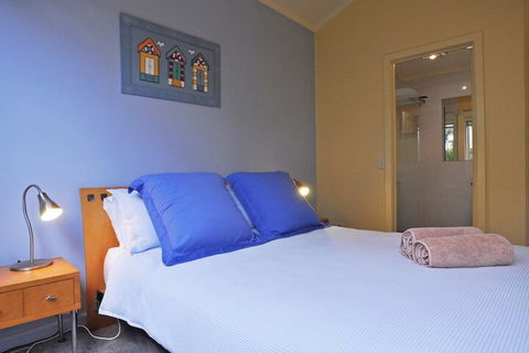 THE Sails 4 Linen Included Central Location - Dalby Accommodation 1