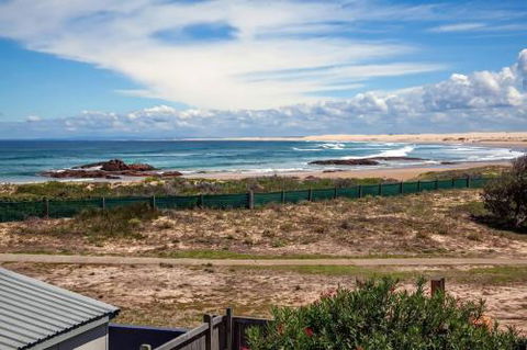 Ocean Avenue 55 - Dalby Accommodation 1