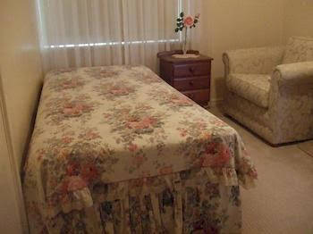 83 On Swan B & B - Dalby Accommodation 2