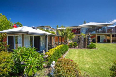 Studio Cabana On Golf In Mollymook - Dalby Accommodation 0