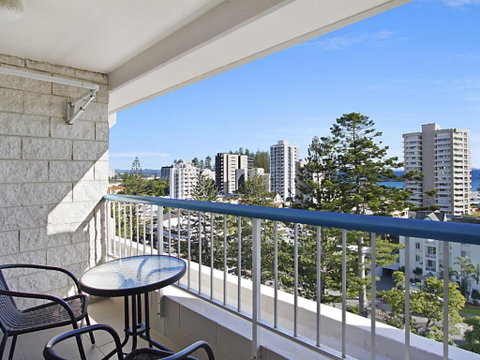 Border Terrace Unit 13 Large Apartment Walk To Beaches & Clubs - Dalby Accommodation 5