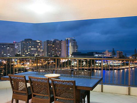 Seascape Apartments Unit 1201 Luxury Apartment With Views Of The Gold Coast & Hinterland - Dalby Accommodation 1