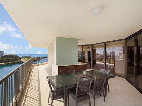 Seascape Apartments Unit 1201 Luxury Apartment With Views Of The Gold Coast & Hinterland - Dalby Accommodation 5