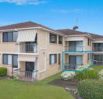 2 / 8 Banks Avenue Easy walk to Tweed Heads Bowls club - Dalby Accommodation