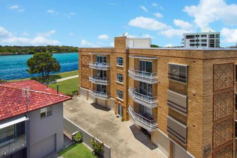 River Haven Unit 1 Absolute Tweed River Frontage - Dalby Accommodation 6