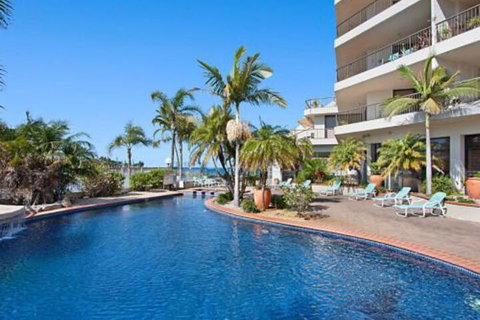 Seascape Unit 1402 Great Location & Amazing Water Views - Dalby Accommodation 5