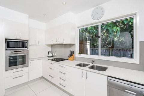 A SWEET ESCAPE Serenity On Sallywattle - Dalby Accommodation 6